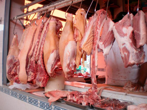Ventas de carne de cerdo cayeron en 80% en mercado de Anaco