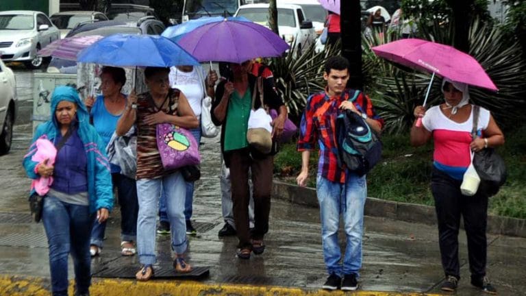 Onda tropical origina este martes lluvias y nubosidad en el país
