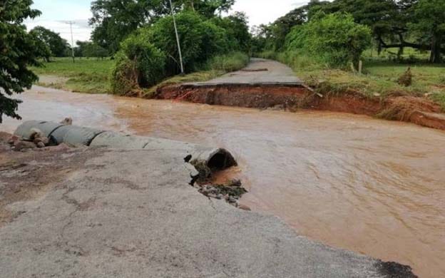 Fedecámaras: Lluvias impiden abastecer gasolina