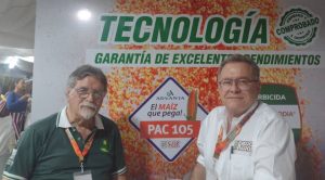 Ing. Francisco Fernández Pdte. DIPROAGRO y Gilberto Esteva Grillet