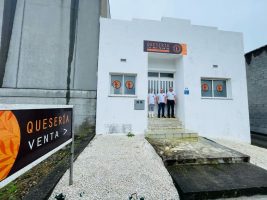 Los quesos latinos de Quesería de mi tierra se hacen con tres ingredientes (sin conservantes)