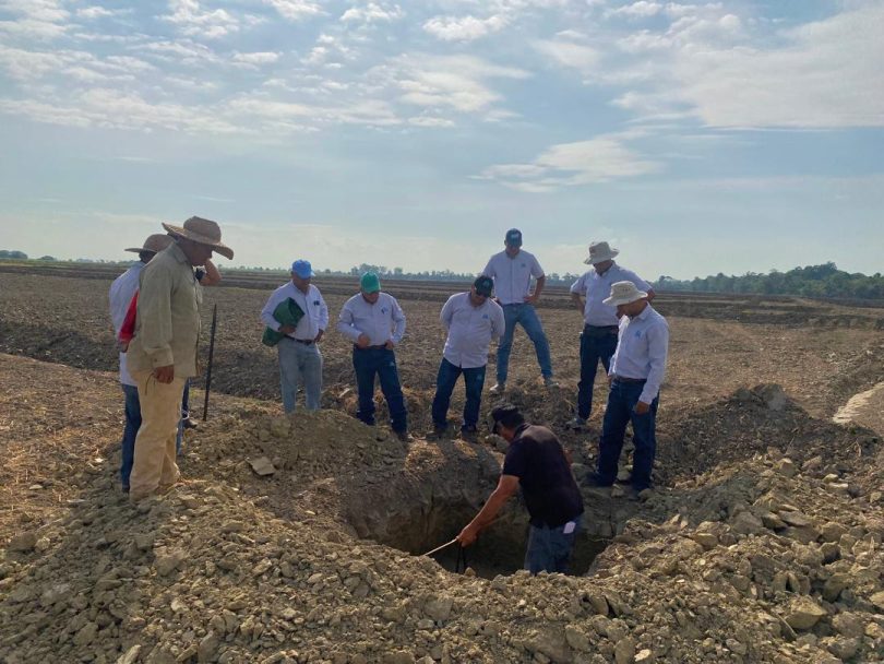 Asoportuguesa y Seragro se unen en día de campo sobre estudios agroecológicos de suelo