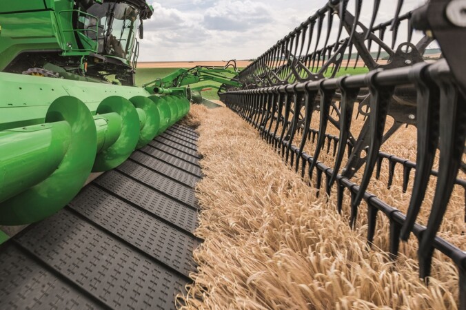 John Deere 🚜retomó el liderazgo en el mercado de cosechadoras