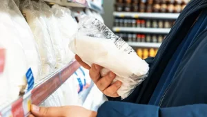 Exigen retirar esta popular marca de azúcar de todos los supermercados y puntos de venta del país