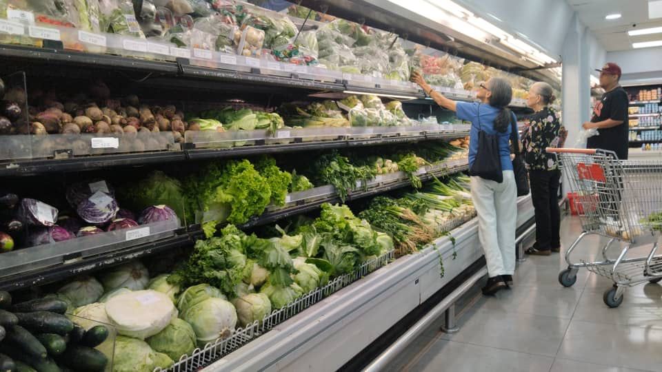 En Venezuela cambian hábitos: compras solo lo necesario