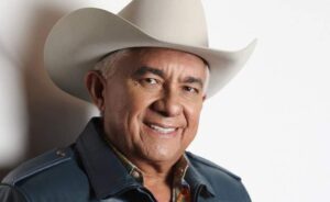 Reynaldo Armas, figura emblemática del folclor internacional,