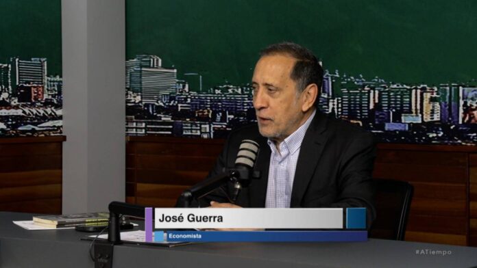 José Guerra prevé una disminución en la devaluación en los próximos meses