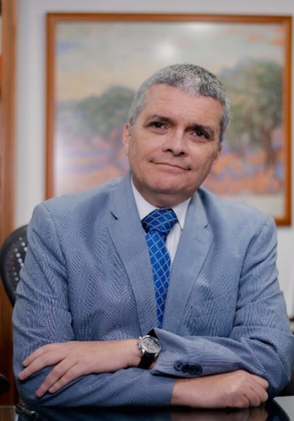 Nestor Alvarez