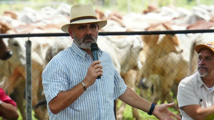 Regularizan más de 152 mil hectáreas en los Llanos
